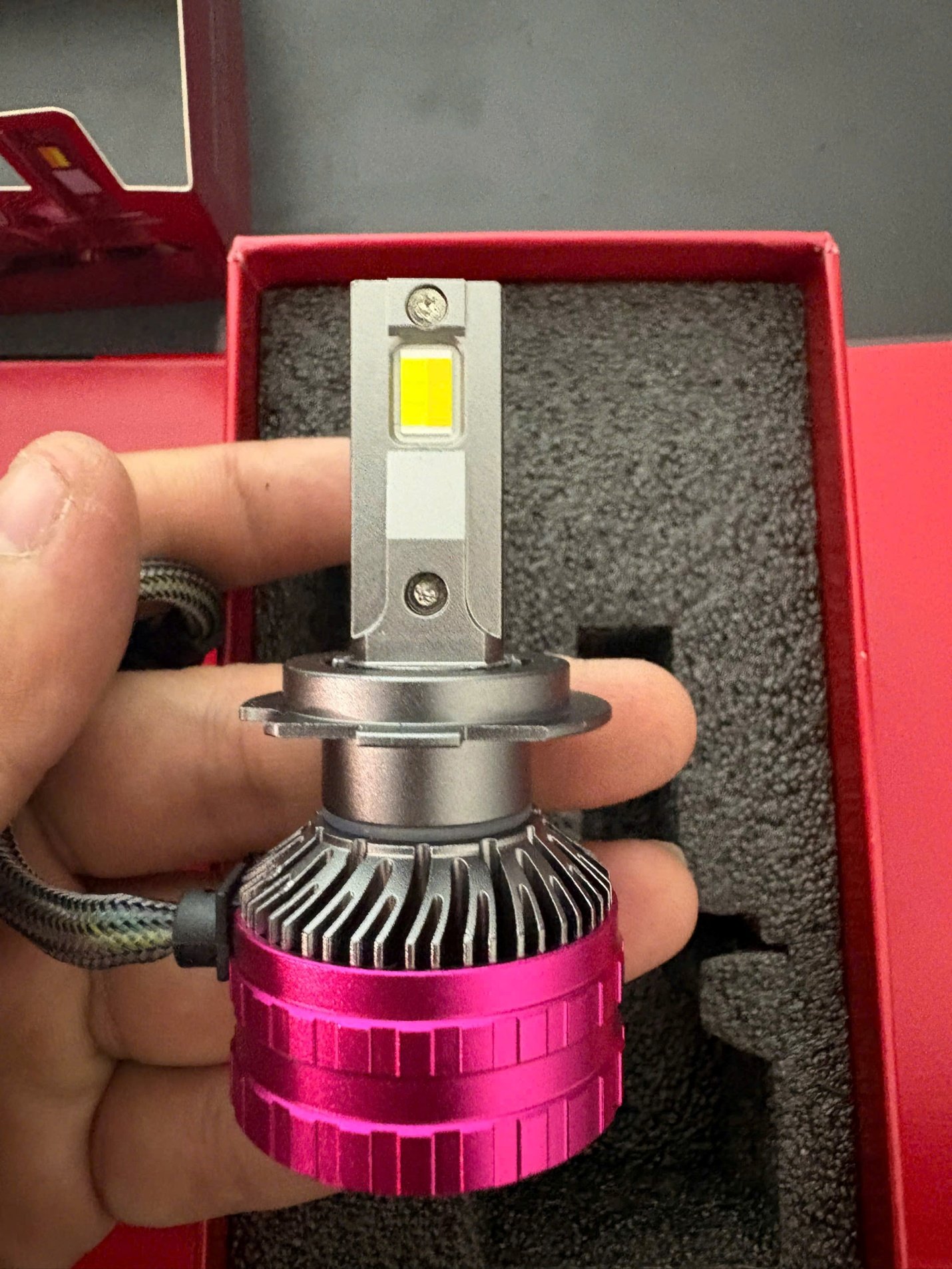 D:\ảnh sản phẩm\led wekwwolf\wekwolf led\S12\z7613431693033_dfa6620c3d88fe7b19294c69a2405019.jpg